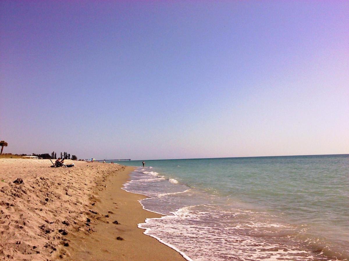 Venice Villas On The Beach Екстериор снимка